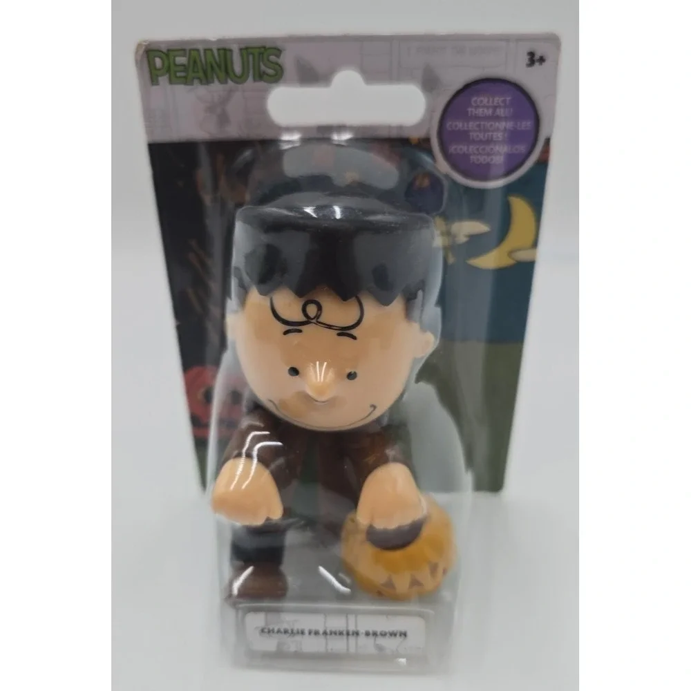 Peanuts Halloween-Themed Figurines 3-Inch Halloween Charlie Brown Figurine